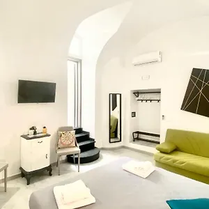 Casa vacanze Rossaroll One, Noto
